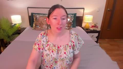 Catrin online show from April 29, 4:05 am