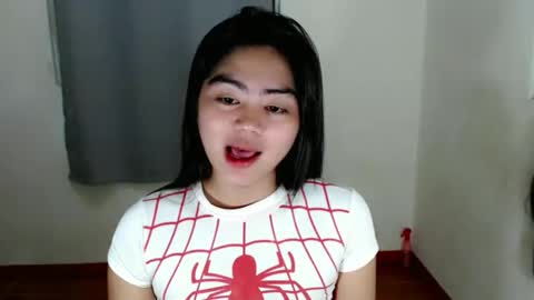 Snapshot of cathy_ho chatting on October 18, 7:25 pm cathy_ho online show from October 18, 7:25 pm