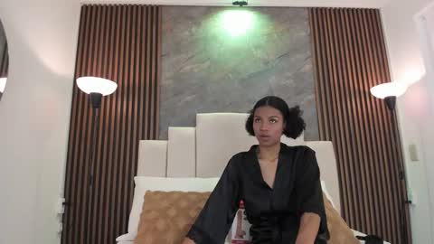catiusca_reyes_03 online show from December 14, 1:05 pm