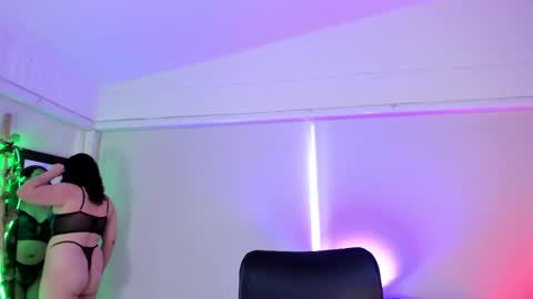 Catleya  online show from September 20, 8:21 pm