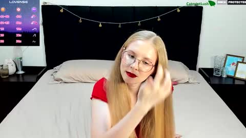 CatmintLush online show from January 17, 11:41 pm