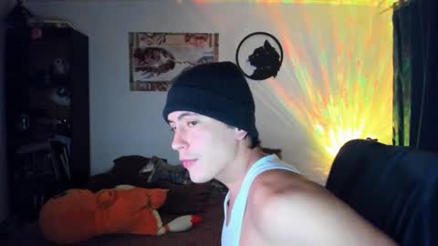 catnuaa online show from December 6, 4:14 am