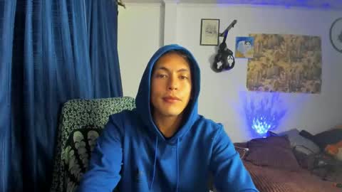 catnuaa online show from January 9, 2:43 am