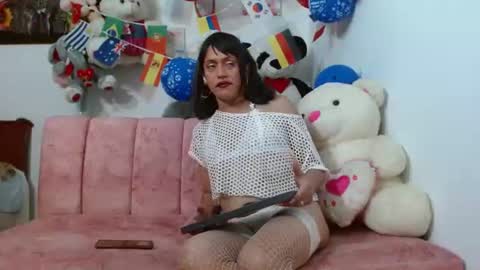 Snapshot of catrina_chan chatting on June 26, 2:38 am catrina_chan online show from June 26, 2:38 am