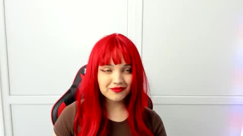 Catrine online show from April 2, 6:44 am