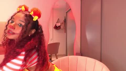 Snapshot of cattaleya_russ chatting on November 1, 2:02 am catta 3 online show from November 1, 2:02 am