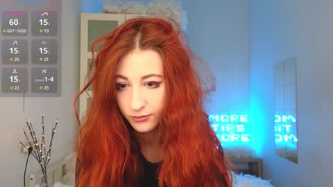 Snapshot of caty_cuddly chatting on December 17, 8:43 pm caty_cuddly online show from December 17, 8:43 pm