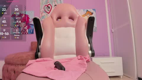 Snapshot of caty_sex4u chatting on March 27, 8:26 am caty online show from March 27, 8:26 am