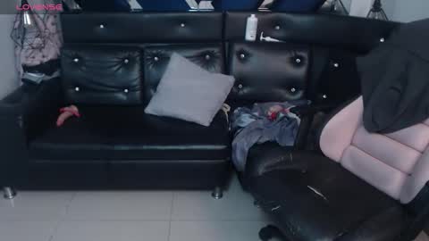 Snapshot of catyuska_bc chatting on March 13, 7:42 pm Caty online show from March 13, 7:42 pm