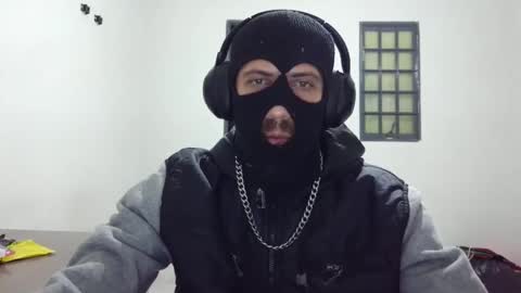 Carlos A online show from March 3, 12:06 am