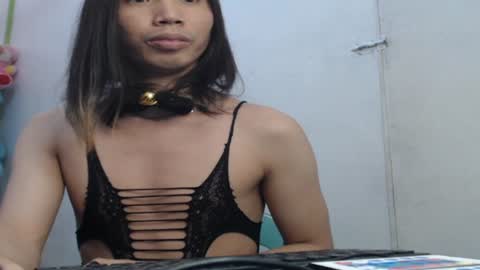 Snapshot of cb_account639497 chatting on December 9, 9:49 am FlirtyPixel online show from December 9, 9:49 am