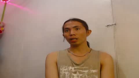 Snapshot of cb_account639497 chatting on December 10, 7:05 am FlirtyPixel online show from December 10, 7:05 am