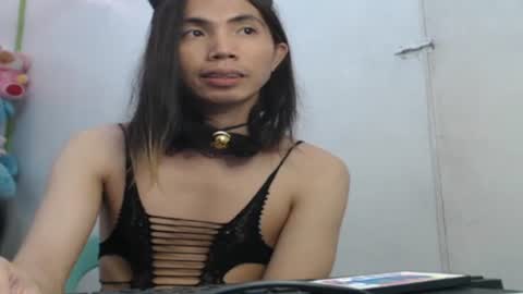 Snapshot of cb_account639497 chatting on December 10, 10:06 am FlirtyPixel online show from December 10, 10:06 am