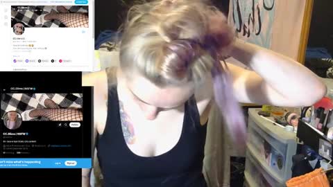 Snapshot of ccmarie5150 chatting on January 25, 7:07 pm CCSlims online show from January 25, 7:07 pm