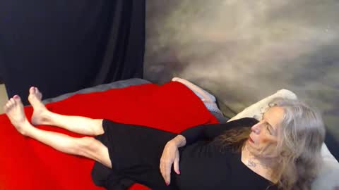 Jackie online show from May 8, 7:52 pm