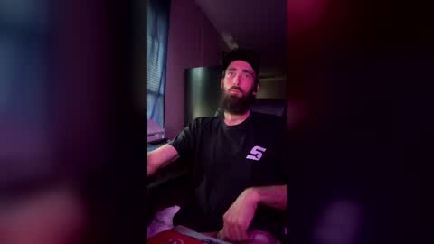 Snapshot of cdshorrock chatting on July 2, 11:11 pm cdshorrock online show from July 2, 11:11 pm