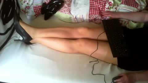 Snapshot of cdvany chatting on May 27, 8:11 am cdvany online show from May 27, 8:11 am