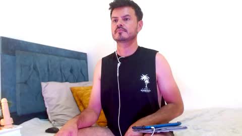 Cedrixx10 online show from May 2, 11:43 pm