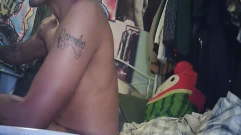 ceelos2cash online show from April 12, 12:43 pm