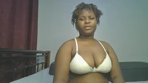 Snapshot of ceepretty25 chatting on February 3, 10:09 am ceepretty25 online show from February 3, 10:09 am