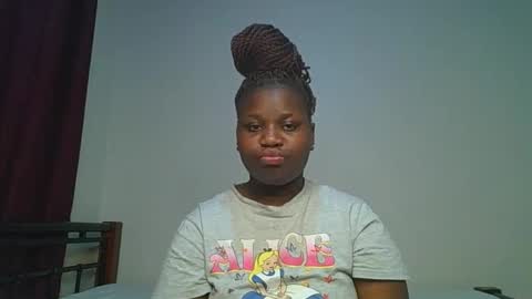 ceepretty25 online show from May 11, 1:00 am