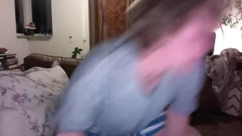 Snapshot of ceezeee chatting on January 3, 11:33 pm ceezeee online show from January 3, 11:33 pm