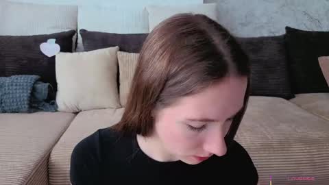 Snapshot of cel1ne_secret chatting on May 18, 6:41 am Josie Manesi online show from May 18, 6:41 am