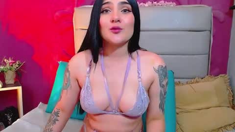 Snapshot of celeste707rs chatting on December 12, 3:32 am celeste707rs online show from December 12, 3:32 am