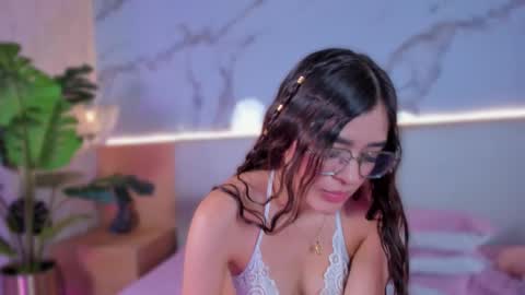 Snapshot of celeste_evanzz chatting on October 15, 8:20 pm Celeste online show from October 15, 8:20 pm