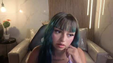 celeste_fioree online show from May 7, 8:03 pm