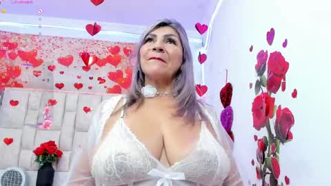 Celeste Lincon online show from May 21, 1:23 am