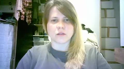 celeste_naughty_ online show from April 23, 10:36 am