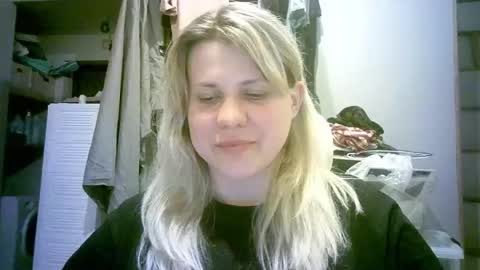celeste_naughty_ online show from May 13, 10:56 am