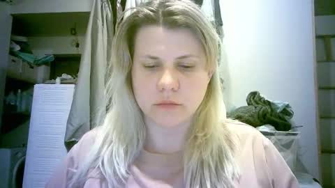 celeste_naughty_ online show from May 14, 10:55 am