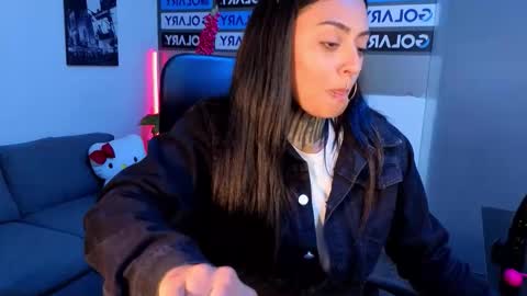 celeste owen18 online show from February 18, 3:13 am