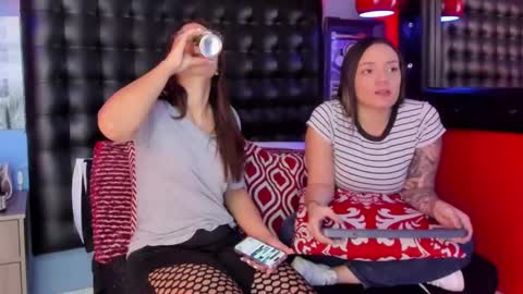 celeste_starsss online show from February 14, 4:47 am