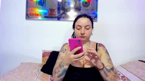 Celeste Y Pipe online show from December 15, 8:25 pm
