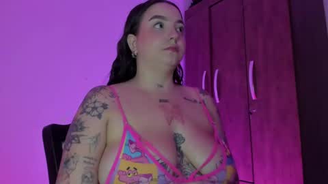 Celeste Y Pipe online show from May 13, 4:32 am