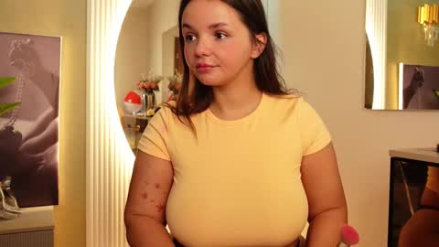 Snapshot of celestebailey chatting on October 7, 4:42 am CelesteBailey online show from October 7, 4:42 am