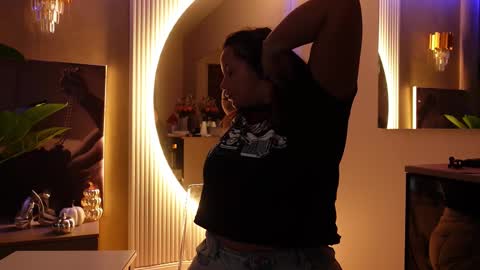 CelesteBailey online show from November 7, 5:18 am