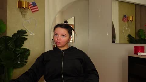 Snapshot of celestebailey chatting on February 17, 3:47 am CelesteBailey online show from February 17, 3:47 am