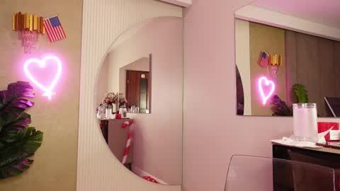 Snapshot of celestebailey chatting on February 20, 4:09 am CelesteBailey online show from February 20, 4:09 am