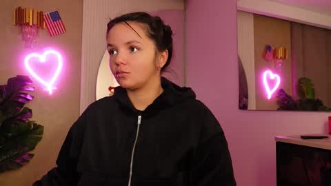 Snapshot of celestebailey chatting on March 3, 3:23 am CelesteBailey online show from March 3, 3:23 am