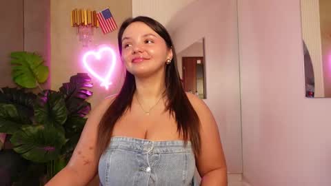 Snapshot of celestebailey chatting on March 14, 6:41 am CelesteBailey online show from March 14, 6:41 am