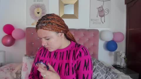 Snapshot of celesteredds chatting on September 22, 11:34 am Celeste online show from September 22, 11:34 am