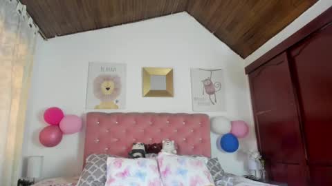 Snapshot of celesteredds chatting on September 26, 11:36 am Celeste online show from September 26, 11:36 am