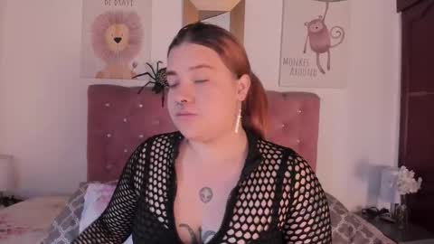 Snapshot of celesteredds chatting on October 29, 11:23 am Celeste online show from October 29, 11:23 am