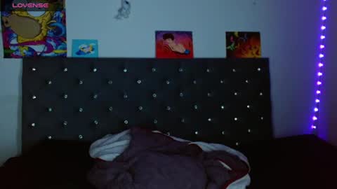 I am Valentinn online show from December 18, 12:43 am