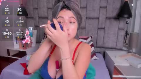 Snapshot of celesthejones chatting on February 19, 7:15 am CelestheJones online show from February 19, 7:15 am