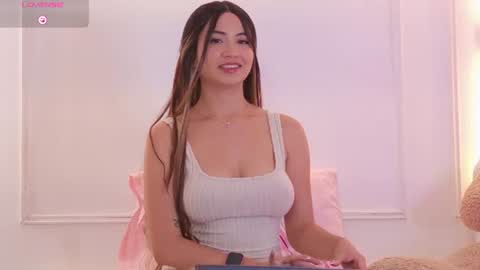 Snapshot of celestte_vanegas chatting on July 6, 4:53 pm celestte_vanegas online show from July 6, 4:53 pm